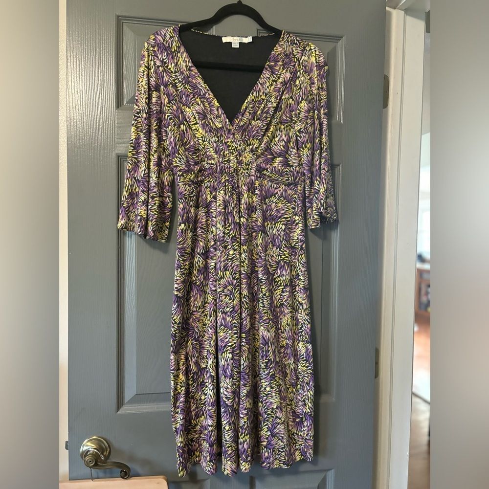 Boden Floaty Firework Purple Jersey V-neck dress